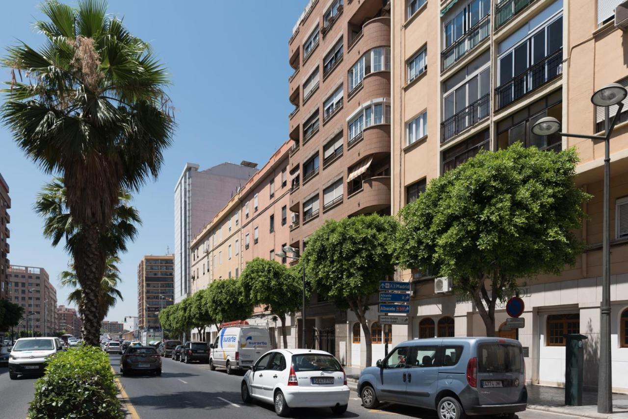 Peris Y Valero Flat Apartamento *